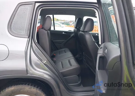 2016 Volkswagen Tiguan S из США, поврежденный, VIN WVGBV7AX1GW590257